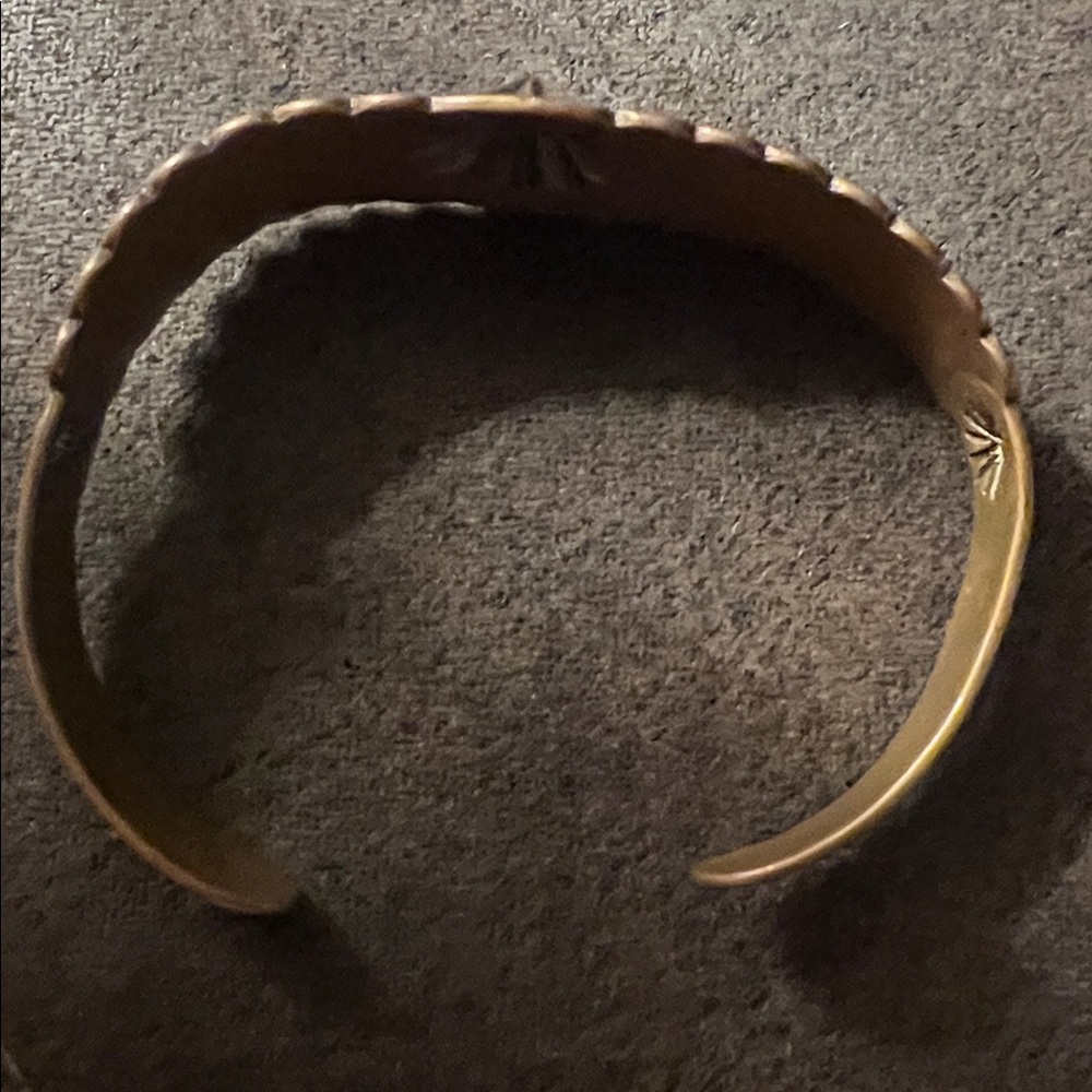 Vintage Solid Copper Stampede Cuff Bracelet - Picture 7 of 7